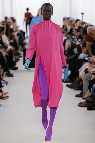 Look 40
